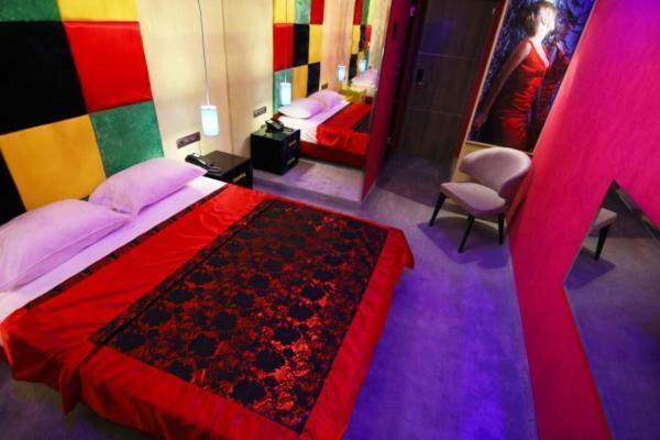 The Crystal Blue Xaidari Hotel Skaramangas Екстер'єр фото
